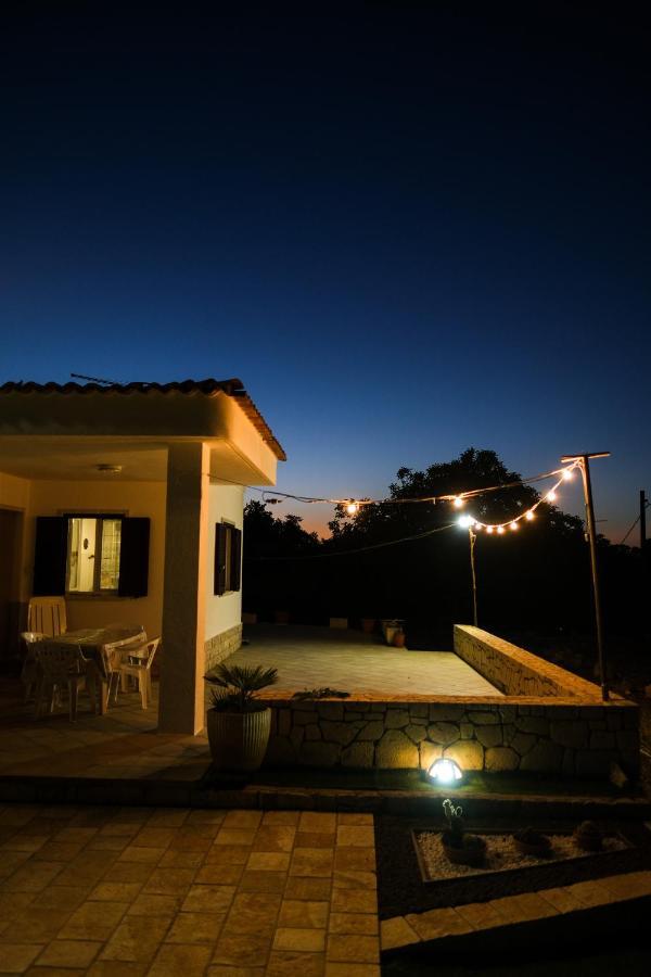 Villa Trullo Elvira & Luigi à Monopoli Extérieur photo